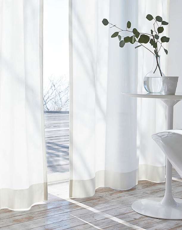 遮熱レースカーテン